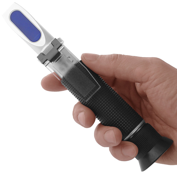 Рефрактометр для определения концентрации сахарозы (Брикс) МЕГЕОН 72002 купить по низкой цене | МАКСПРОФИТ